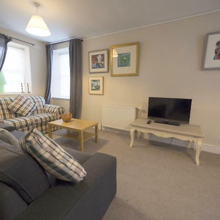 The Gallery Flat, 4 Tannage Brae Kirriemuir Exteriör bild