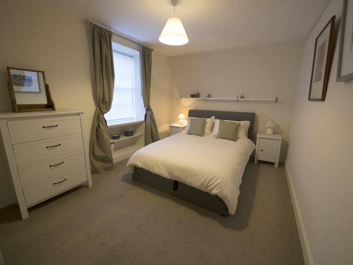 The Gallery Flat, 4 Tannage Brae Kirriemuir Exteriör bild